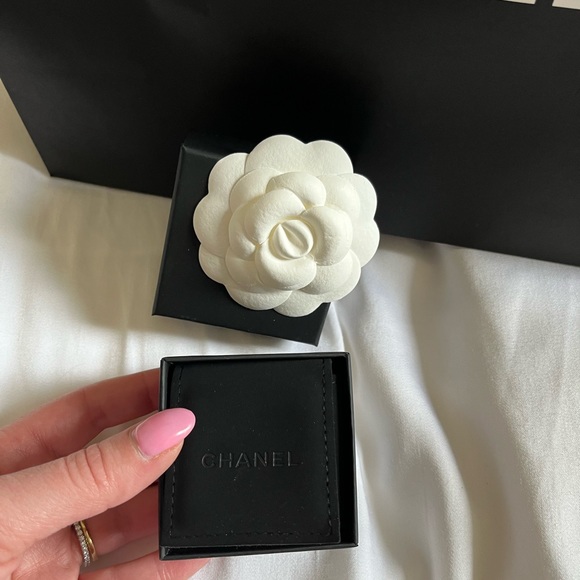 ** sold** Authentic Chanel earrings - Picture 5 of 6